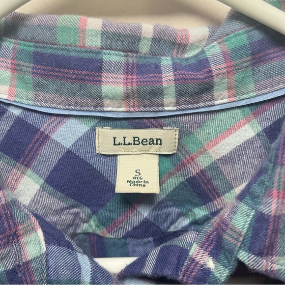 LL Bean Shirt sz SM women’s Button Down Plaid Flannel multi color - Picture 4 of 11